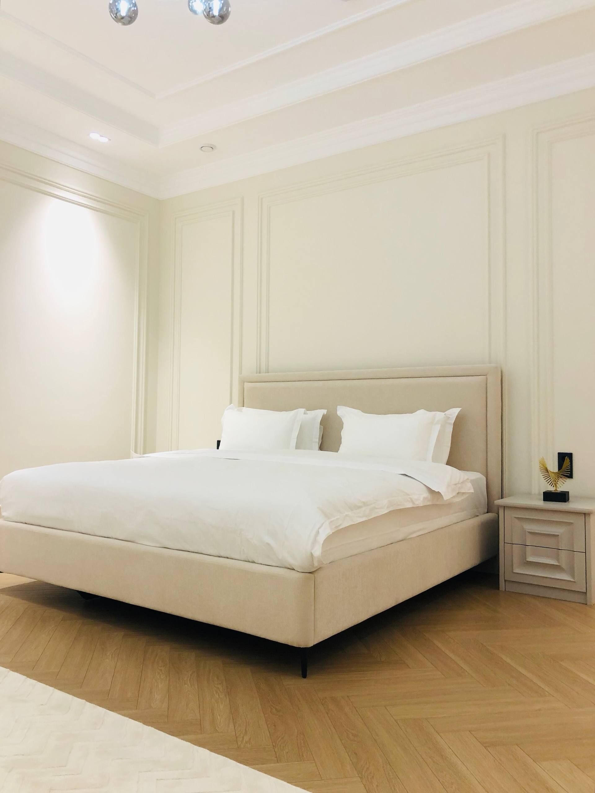 Deluxe Double Room, Courtyard View | Premium bedding, minibar, in-room safe, desk