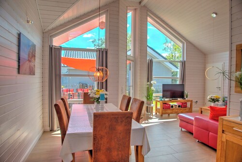 Baltic Sea vacation home Marielund with garden and children's play tower in Holm vacation park