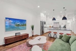 TV, offices