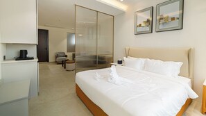 Desk, laptop workspace, iron/ironing board, free WiFi - Quad Hotels Hyderabad (Hyderabad)
