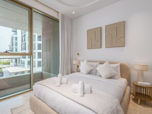 Luxury Apartment, Balcony, Sea View | Free WiFi - Ellington Beach House - Palm Jumeirah (Dubai)