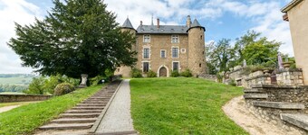 Apartment 'La Galerie François 1er Au Château' with Wi-Fi
