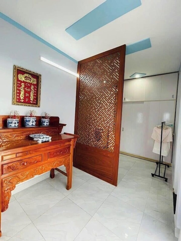 Basic Apartment