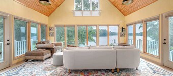 Lake Days Getaway Sum