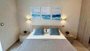 Comfort Apartment, Balcony | Desk, laptop workspace, iron/ironing board, free WiFi