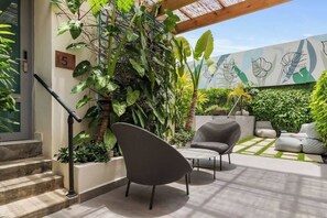 Property grounds - Adults Exclusively | Bar | Oceanpark Beach (San Juan)