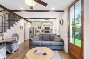 Interior - Large Private Backyard + Blocks to King! (Charleston)