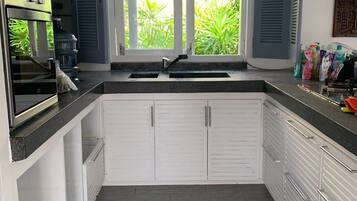 Villa - terrasse | Privat køkken