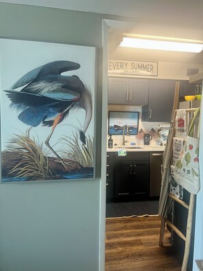 Interior - Cozy 1-bedroom condo with AC, fitness room in amazing Daytona Beach (Daytona Beach)