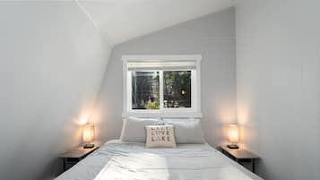 2 chambres, fer et planche à repasser, Wi-Fi gratuit, draps fournis