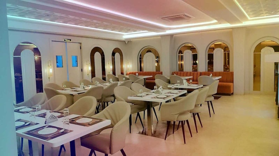 Hotel Kaashika