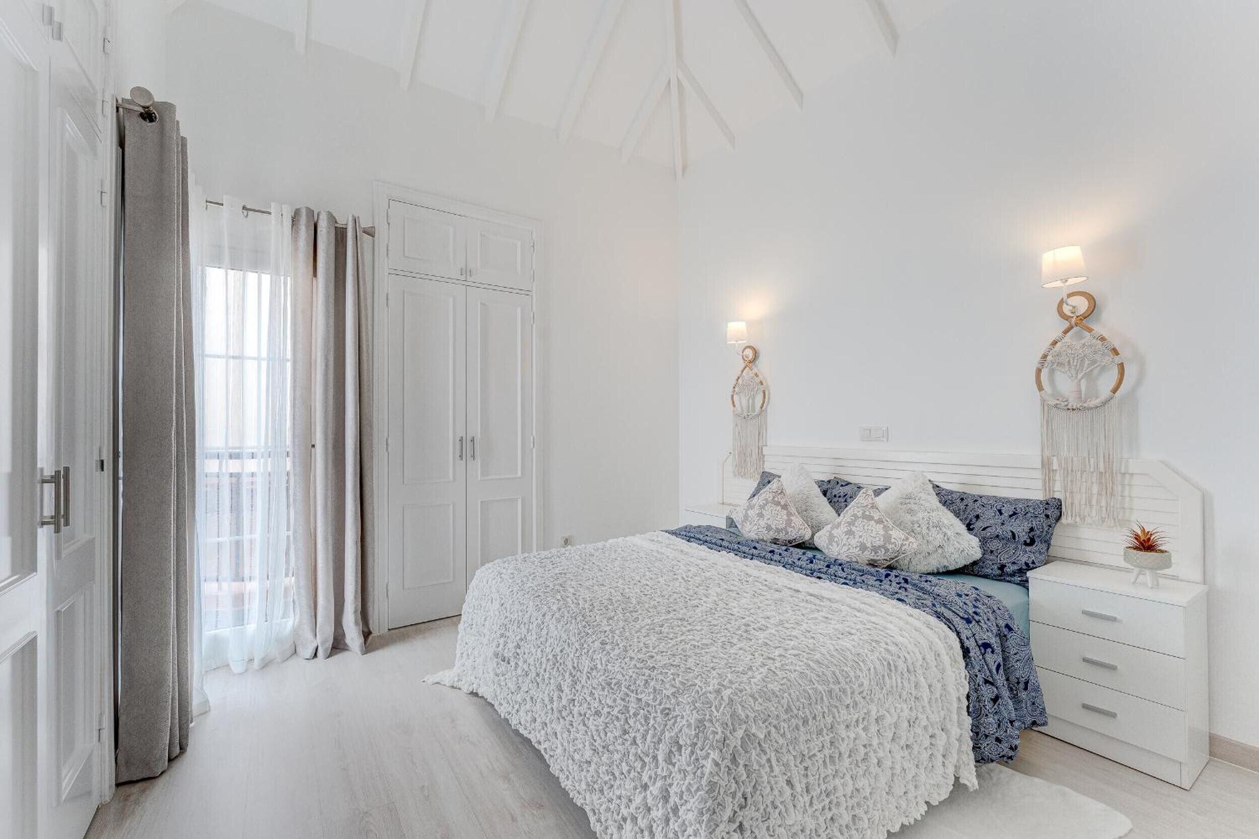 2 slaapkamers, wifi, beddengoed