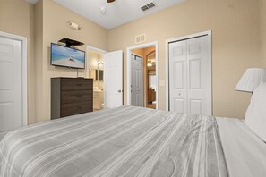 3 bedrooms, iron/ironing board, WiFi, bed sheets