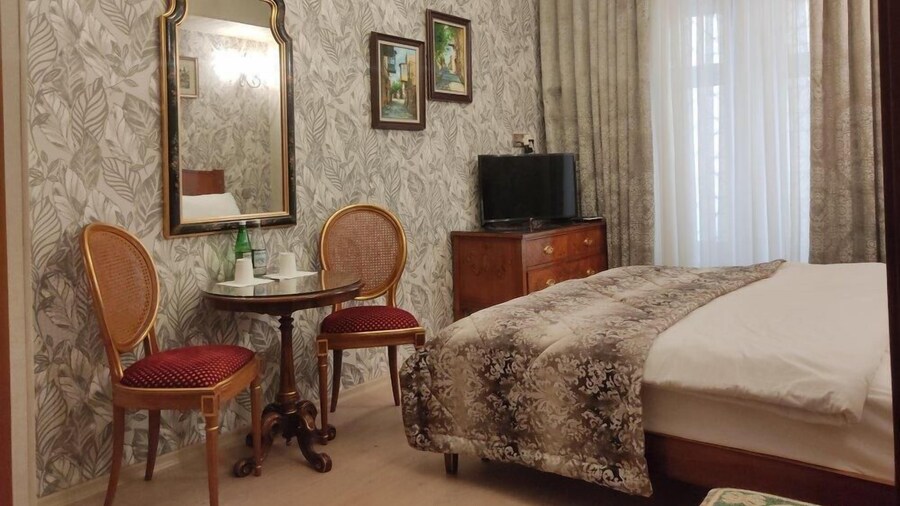 Heritage Old City Hotel