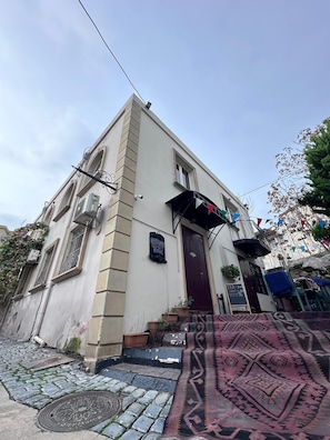 Exterior - Heritage Old City Hotel (Baku)