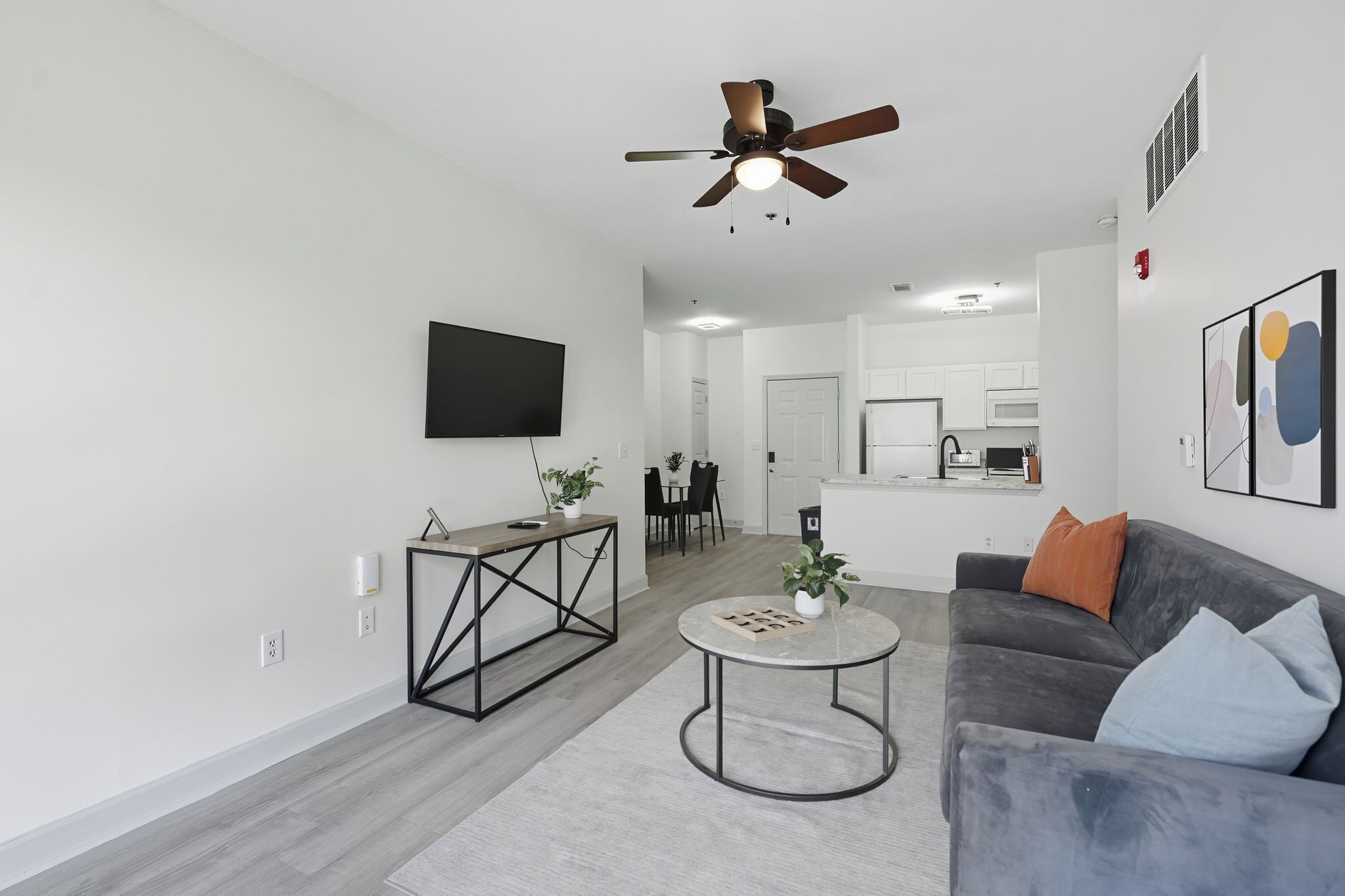 TV connectée, espaces bureaux