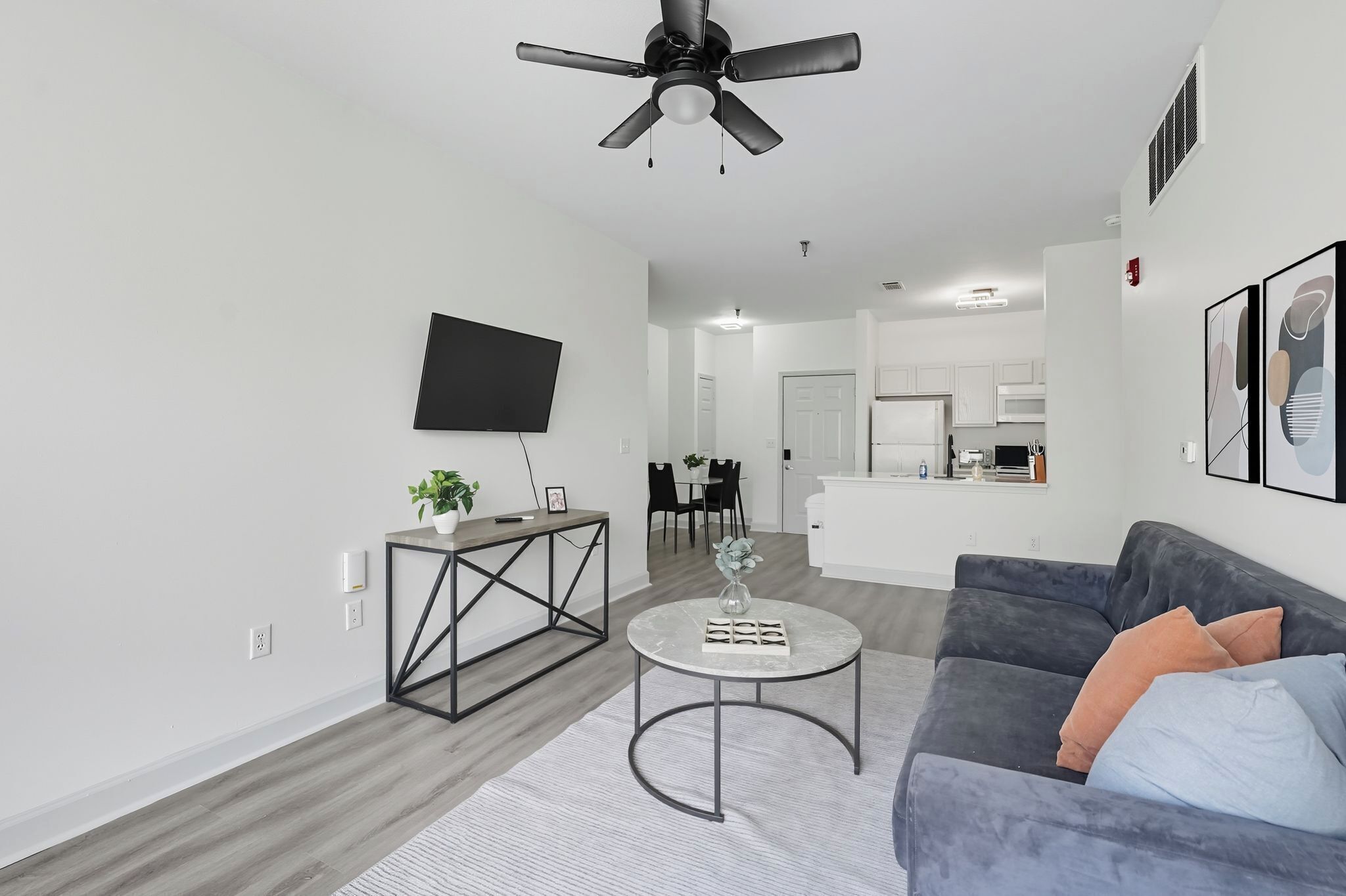 TV connectée, espaces bureaux