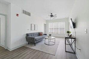 Smart TV, offices