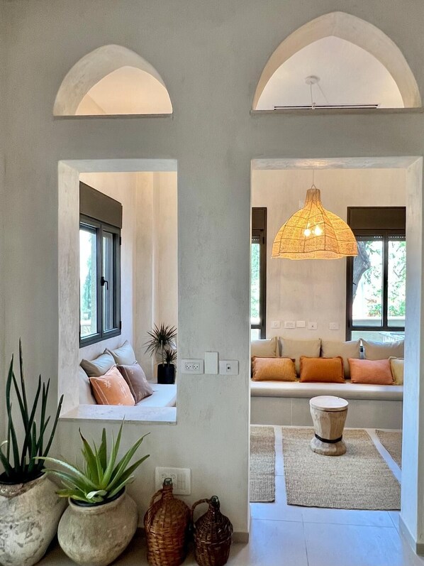 Apartment, Garden View | Living area