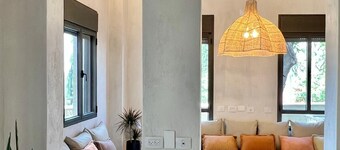 Stylish Patio Duplex by Sea N' Rent