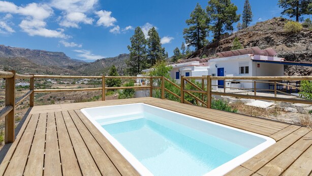 Outdoor spa tub - GC0275 Holiday cottage in Chira with shared pool (San Bartolomé de Tirajana)