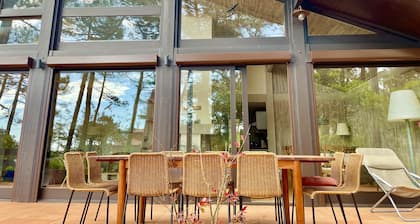 Geräumiges Einfamilienhaus, nur einen Steinwurf vom Meer entfernt