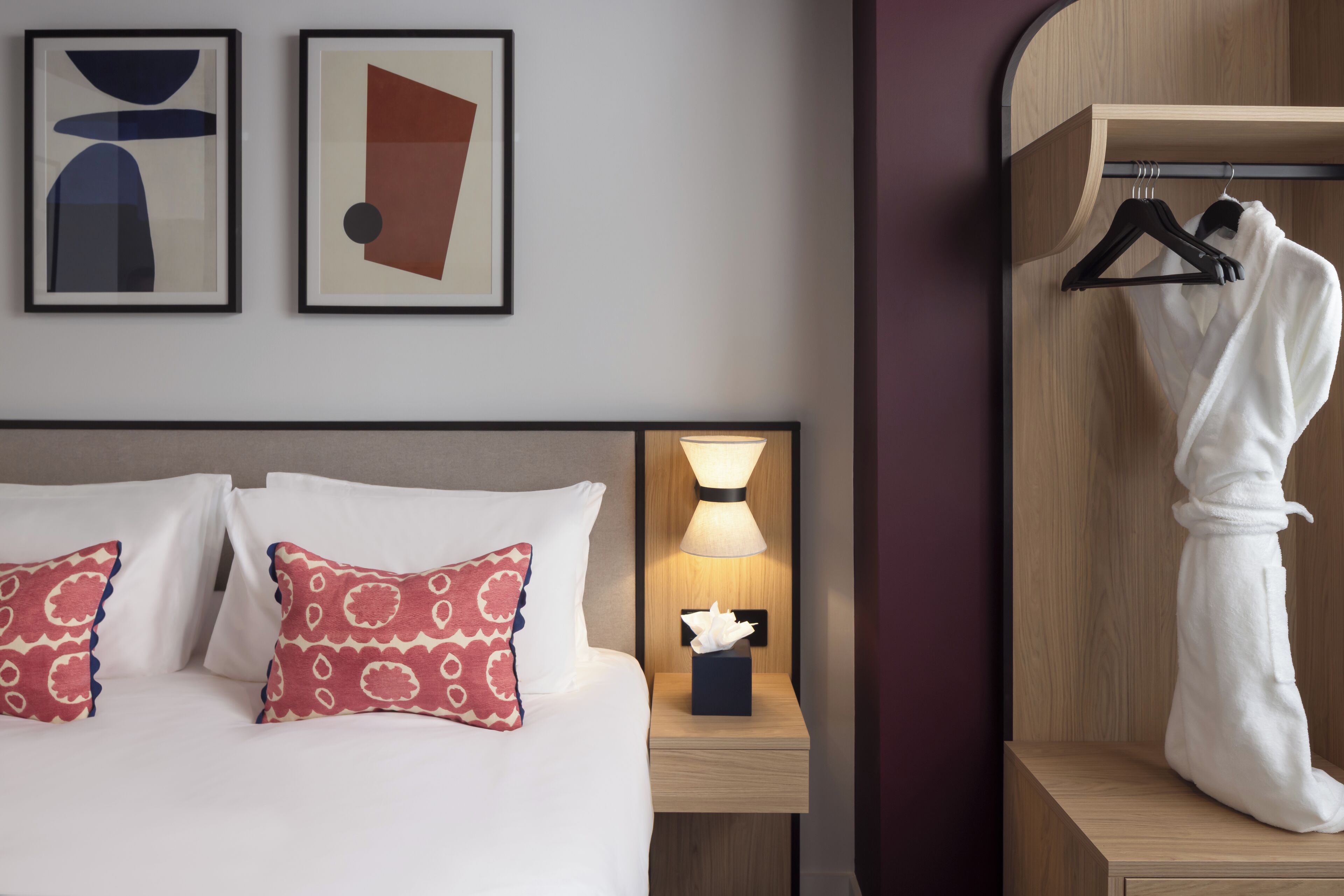 In-room safe, desk, laptop workspace, iron/ironing board