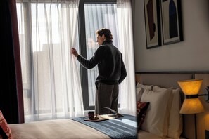 Llençols de cotó egipci, roba de llit d'alta qualitat i escriptori 