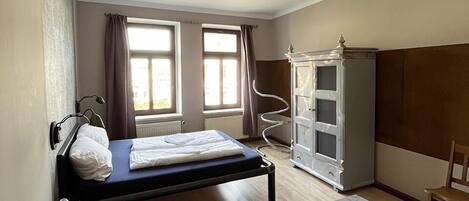 Double Room | Individually decorated, individually furnished, free cots/infant beds