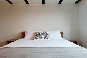 2 dormitorios, tabla de planchar con plancha, wifi gratis y ropa de cama