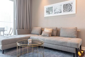 Luxury Apartment, Balcony, Canal View