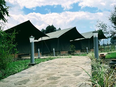 Volcanoes Over View Safaris & Camp 