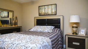 Room - Oceanfront Escape -  1007 Towers Grande (Daytona Beach Shores)
