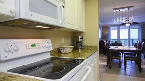 Private kitchen - Oceanfront Escape -  1007 Towers Grande (Daytona Beach Shores)
