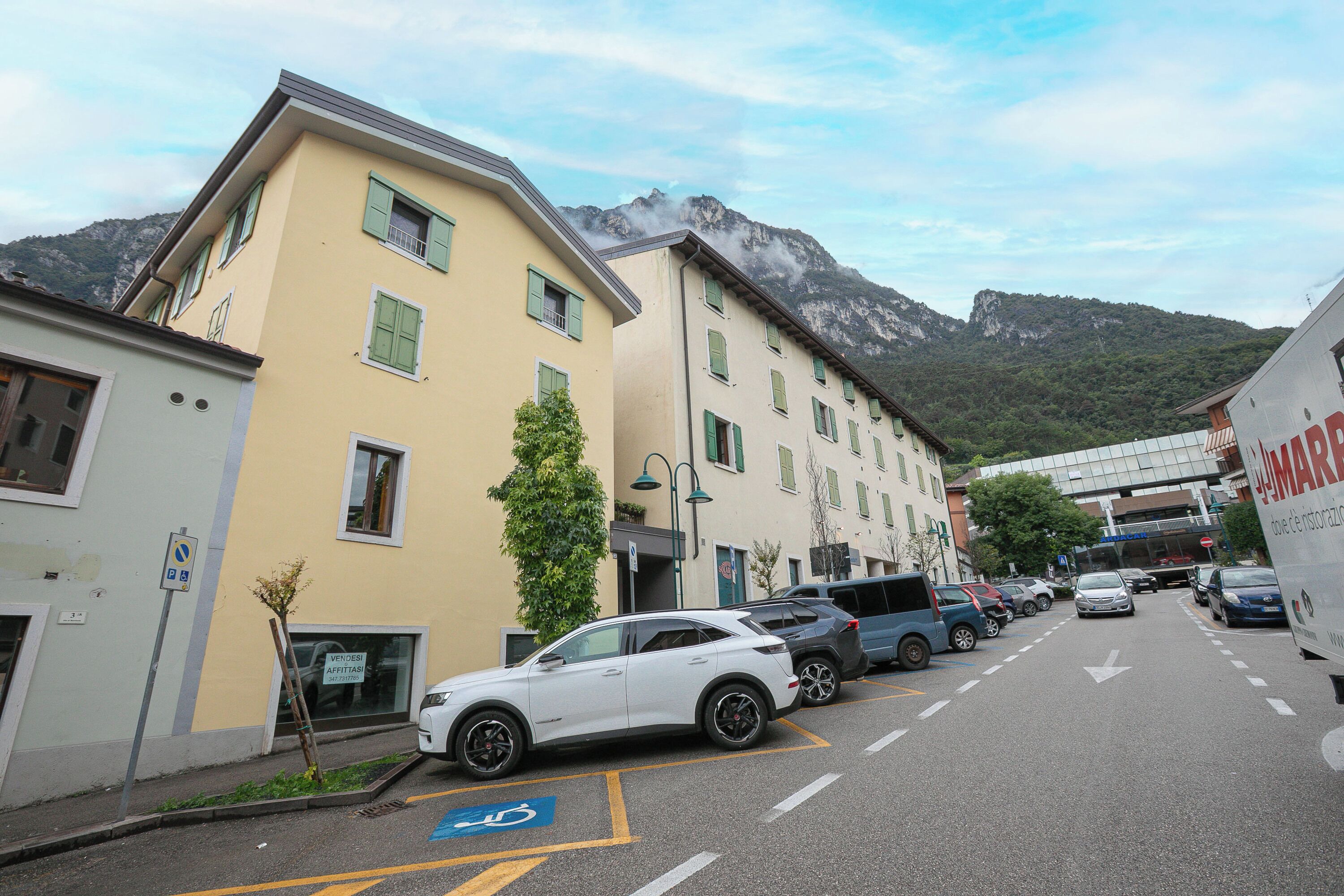 Family Apartment, Multiple Bedrooms, 2 Bathrooms (Lake Garda Home) | Exterior