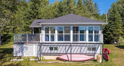 Spa & Lake Access | Le Chic Shack des 3 lacs