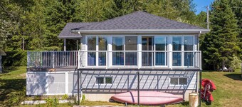 Spa & Lake Access | Le Chic Shack des 3 lacs