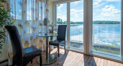 Spa & Lake Access - Le Chic Shack des 3 lacs