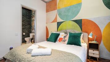 Basic Quadruple Room | Free WiFi, bed sheets