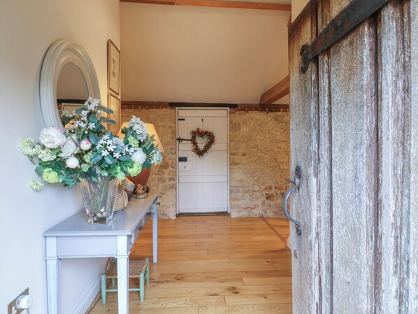 Interior - The Piggery (Maidstone)