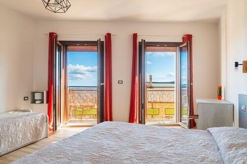 Triple room with private bathroom