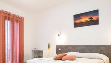 2 bedrooms, bed sheets