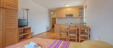 Family Apartment, Multiple Bedrooms (Oblak Estate Apartment Natasa)