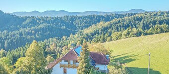 Oblak Estate
