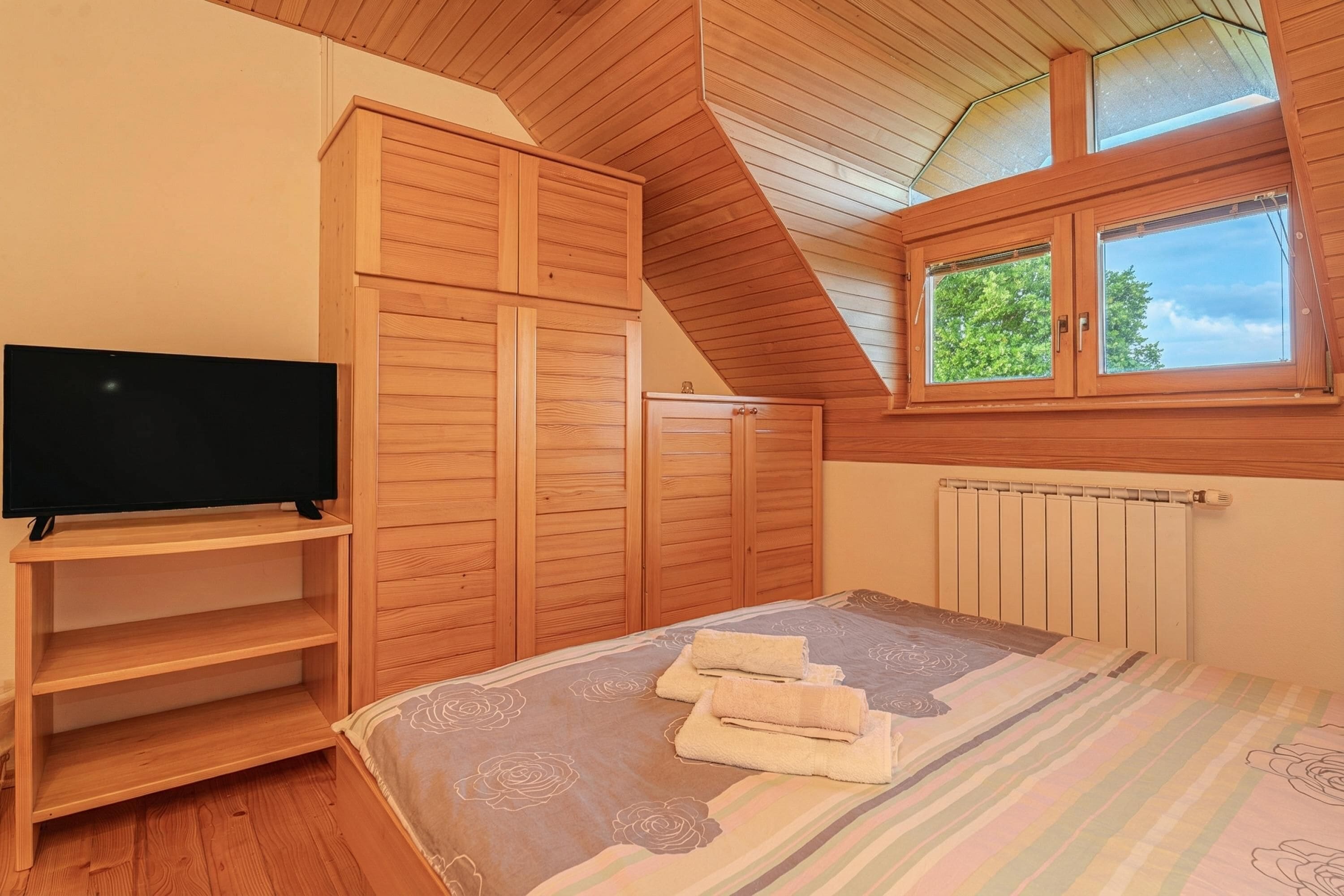 Family Studio (Oblak Estate Studio Lana) | Free WiFi, bed sheets