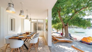 Outdoor dining - Villa Estera by Villas Guide (Ston)