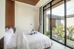 5 bedrooms, iron/ironing board, free WiFi, bed sheets - Grand 5BR Hideaway Just Moments to Canggu Beach (Canggu)