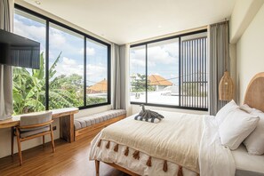 2 室のベッドルーム、アイロン / アイロン台、WiFi (無料)、ベッドシーツ