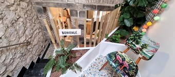 Authentic cottage with garden and pets allowed