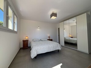 3 chambres, accès au Wi-Fi (inclus)